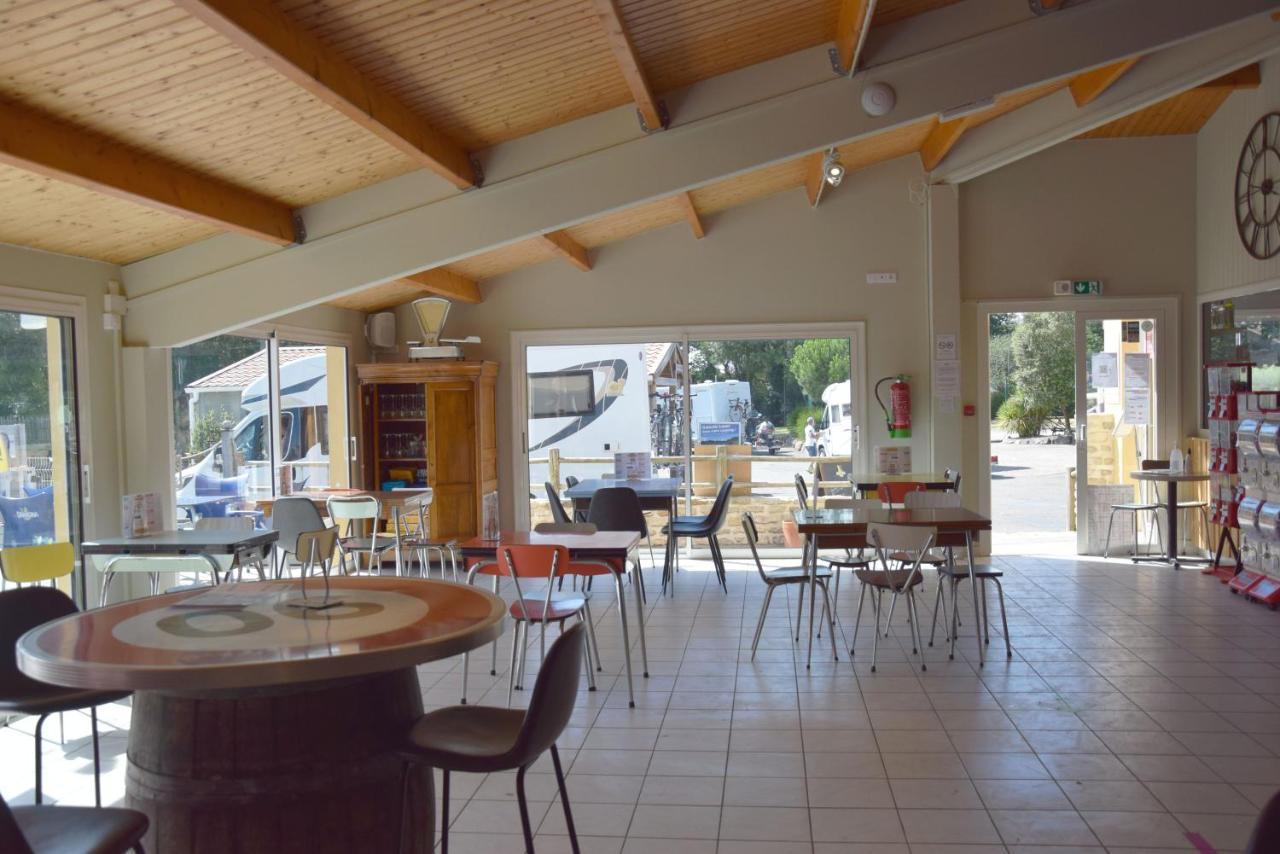 Mobil Home Xxl 4 Chambres - Camping La Trevilliere Bretignolles-sur-Mer Exterior photo